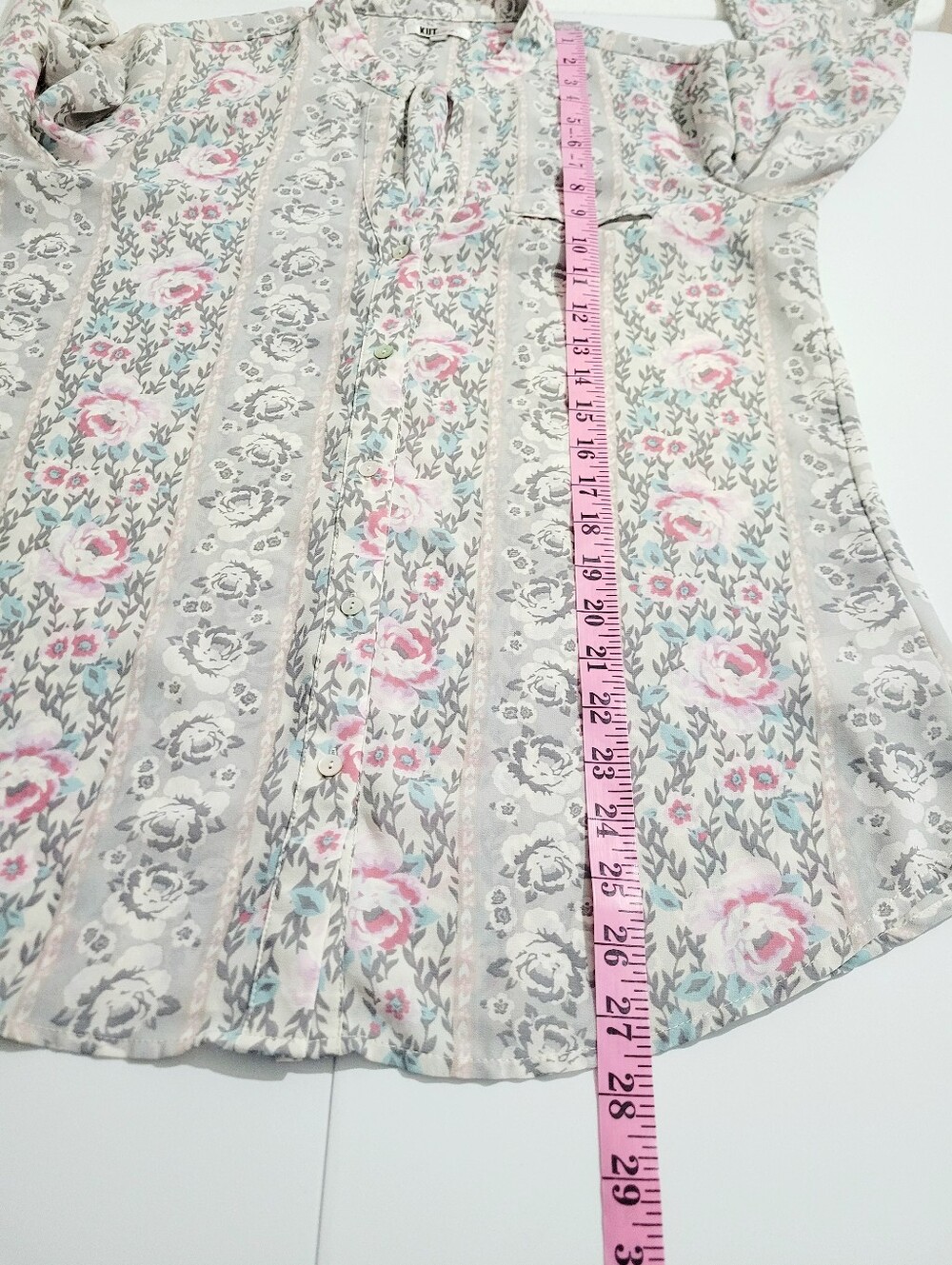 KUT from the Kloth Floral Blouse Medium Gray Pink Button Front Long Sleeve Top - Picture 10 of 12